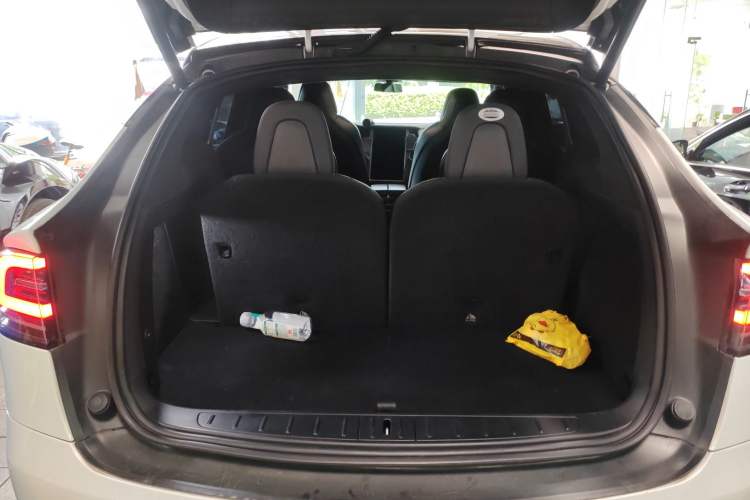 Used Tesla Model X 2019 Standard Range Version
