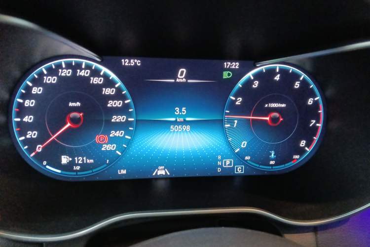 Used Mercedes-Benz GLC 2022 GLC 300 L 4MATIC Dynamic Model