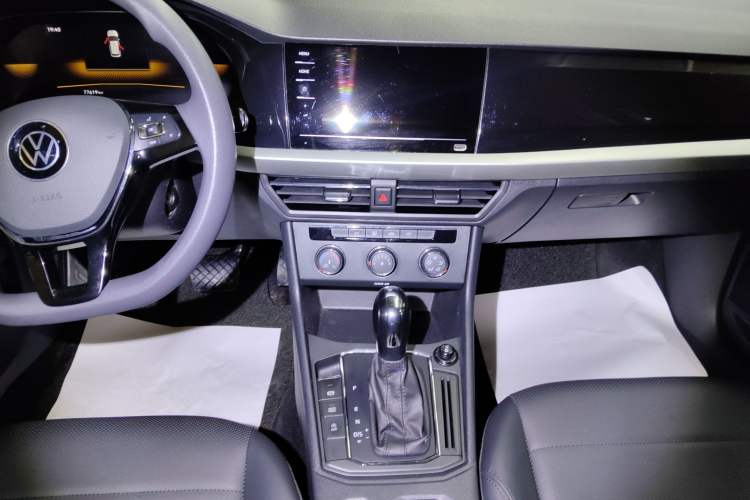 Used Volkswagen Lavida 2021 1.5L Automatic Comfort Edition
