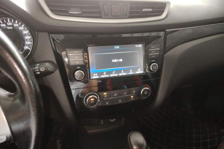 Used Nissan Qashqai 2017 2.0L CVT Smart Enjoyment Version China V Standard
