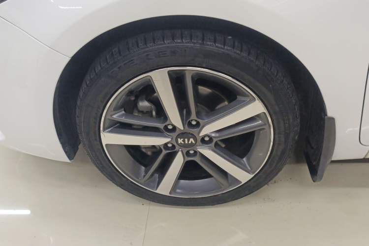 Used Kia K3 2017 1.6L Automatic 15th Anniversary Special Edition GLS
