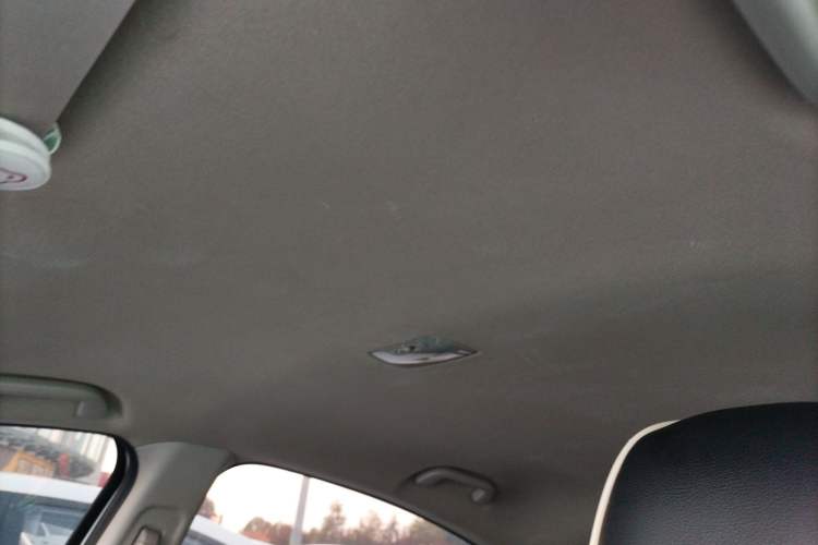 Used Honda Vezel 2017 1.5L CVT 2WD Comfort Model
