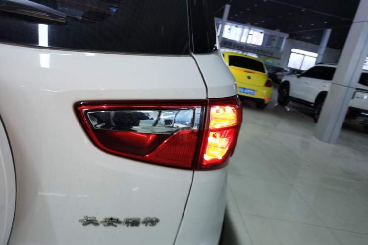 Used Ford EcoSport 2013 1.5L Automatic Fashion Model