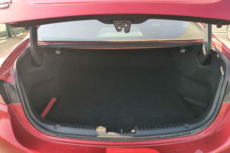 Used Mazda Atenza 2018 2.5L Blue Sky Sport Edition China VI compliant