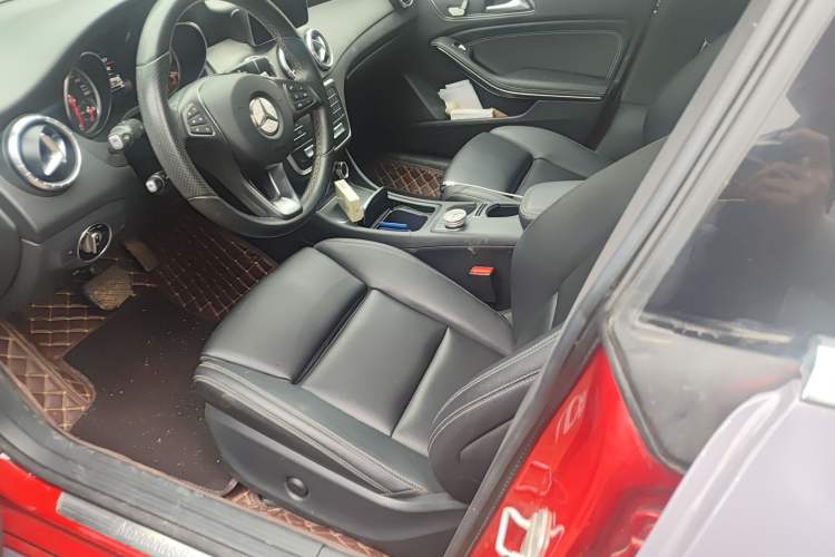 Used Mercedes-Benz CLA 2017 Facelifted CLA 200 Stylish Edition
