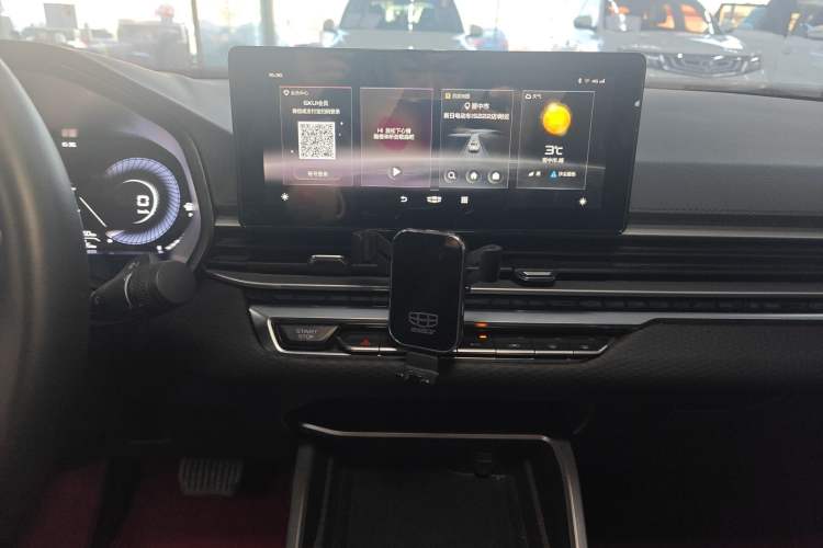 Used Geely Auto Emgrand 2022 4th Generation 1.5L CVT Elite Model
