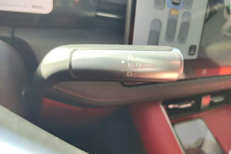 Used Hima AITO M5 2025 Extended-Range Ultra Rear-Wheel-Drive Version
