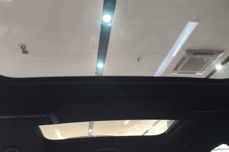 Used BMW 7 Series 2019 Restyled 740Li Leading Edition M Sport Package
