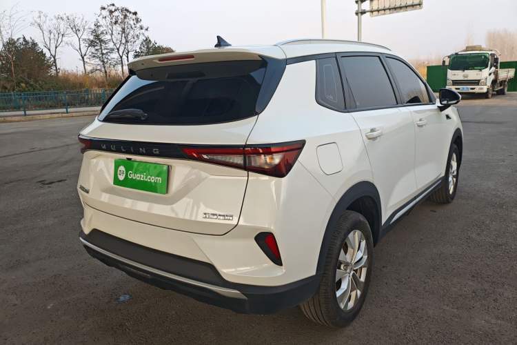 Used Wuling Asta 2021 1.5T Manual Xingyue Edition
