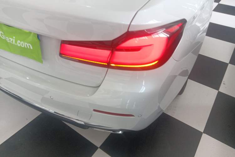 Used BMW 5 Series 2021 Updated Version 525Li Luxury Package
