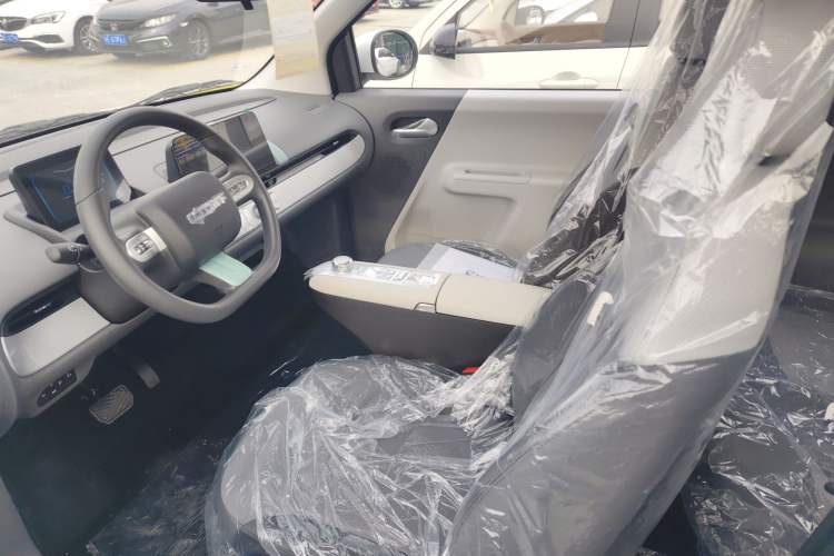 Used  Lumin 2025 205 km Xiangqin Version