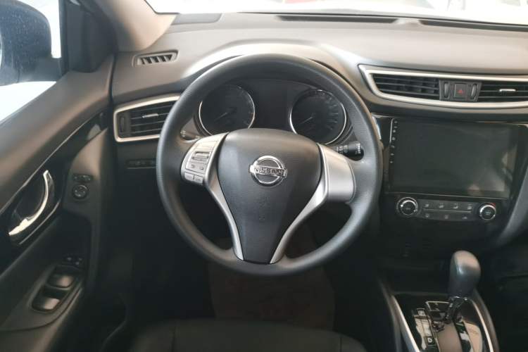 Used Nissan Qashqai 2016 2.0L CVT Elite Edition