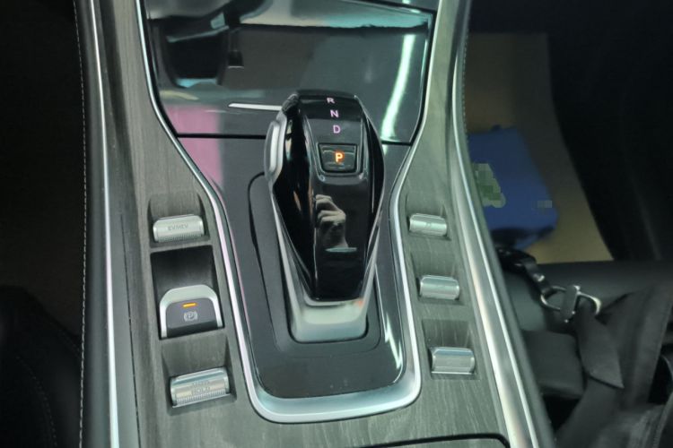 Used  E5 2024 Honor Edition 100KM Premium Model 7 Seats
