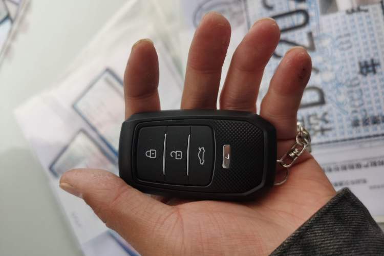 Used Toyota Avalon 2019 2.0L Luxury Edition China VI Standard
