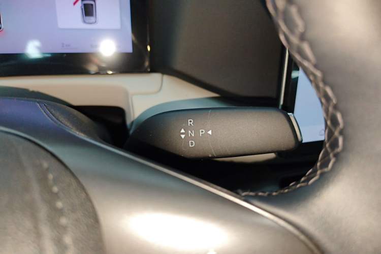 Used BYD Yuan UP 2025 Intelligent Driving Version 401 km Leading Edition
