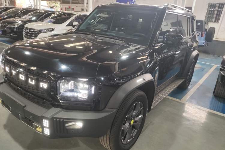 Used JETOUR Traveler 2023 2.0T All-Wheel-Drive CrossPRO