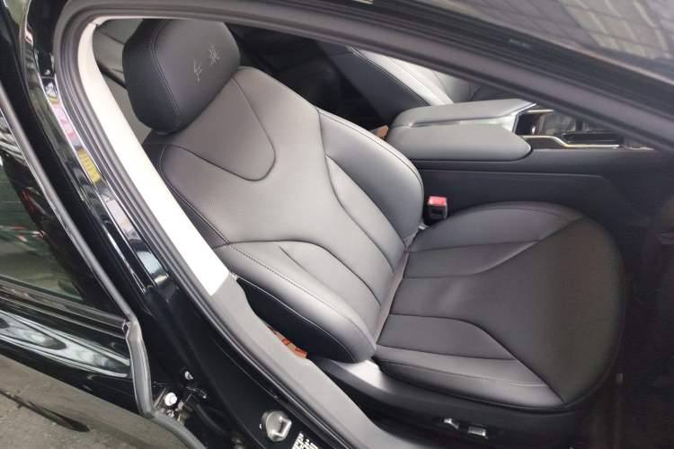 Used Hongqi E-QM5 2023 620km PLUS