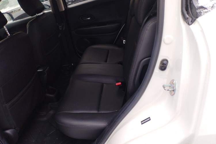 Used Honda Vezel 2020 1.5L CVT Elite Edition
