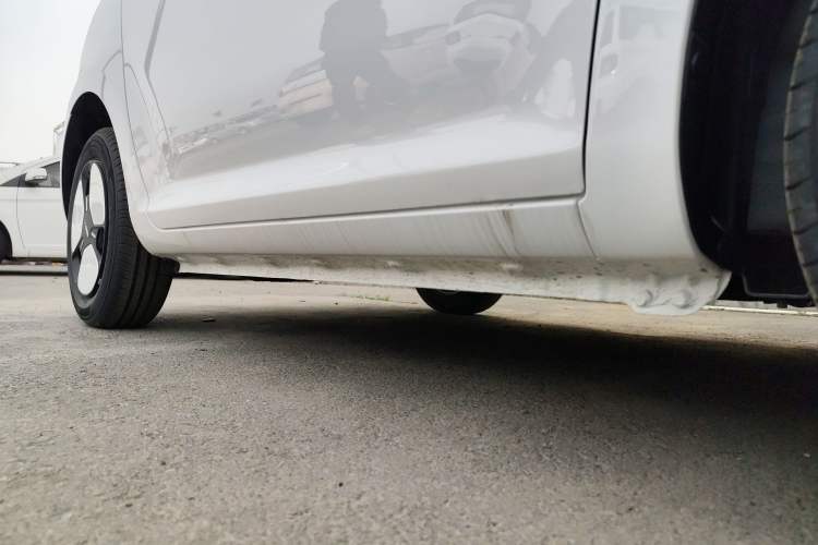 Used  Lumin 2023 301km Honey Dew Edition
