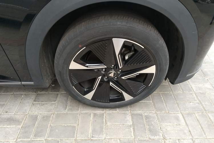 Used Deepal S07 2023 200Max Range-Extended Version
