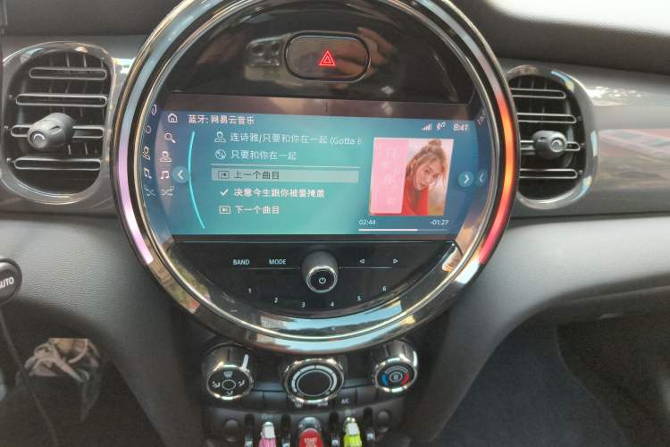 Used  MINI 2022 Updated 1.5T ONE
