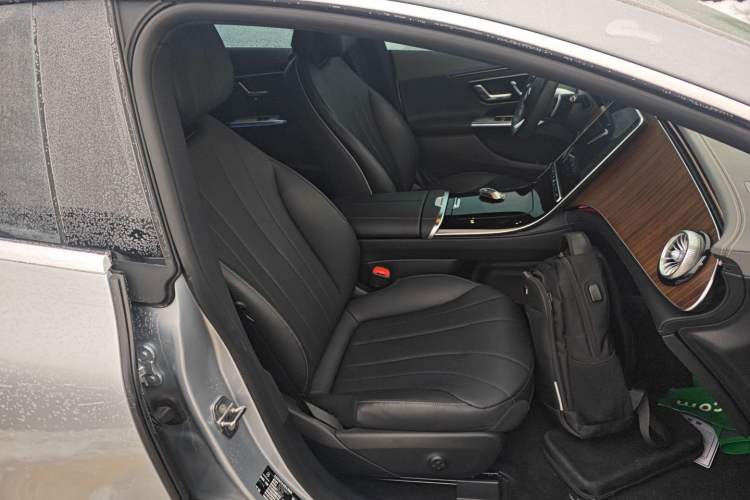 Used Mercedes-Benz EQE 2022 350 Pioneer Edition