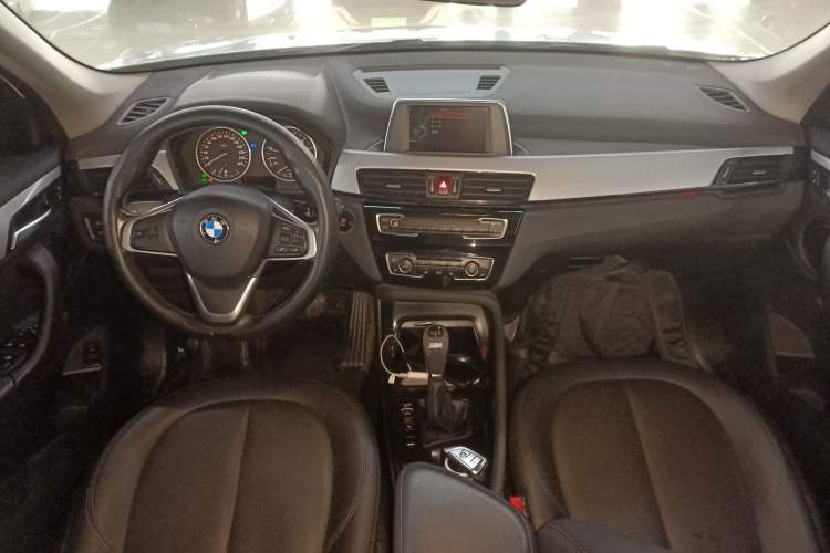 Used BMW X1 2016 sDrive18Li Premium Edition
