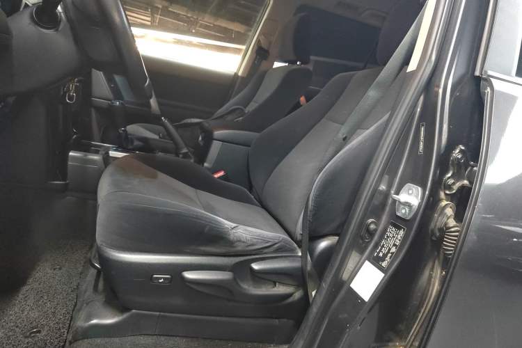 Used Toyota Prado 2014 2.7L Middle East Version Parallel Import
