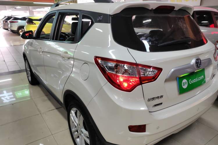 Used Changan CS35 2015 1.6L Manual Luxury Model China V Standard