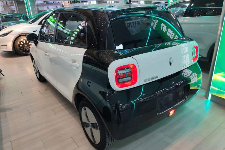 Used ORA Black Cat 2022 301km "Cute Pet" Version – Lithium Iron Phosphate