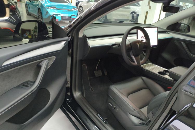 Used Tesla Model Y 2024 Rear-Wheel-Drive Version