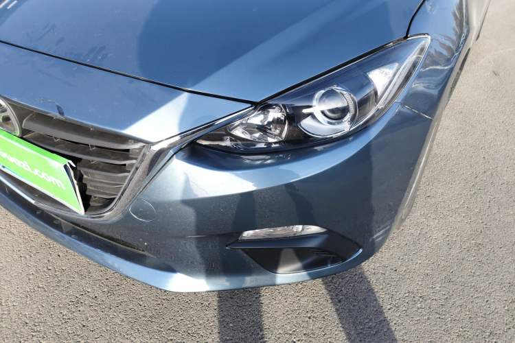 Used Mazda Mazda 3 Axela 2014 Sedan 1.5L Automatic Comfort Model