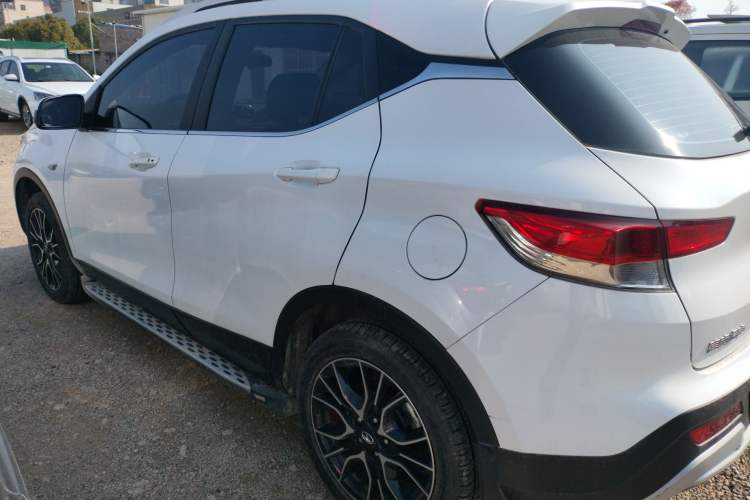 Used Soueast DX3 2018 1.5L Manual Luxury Model
