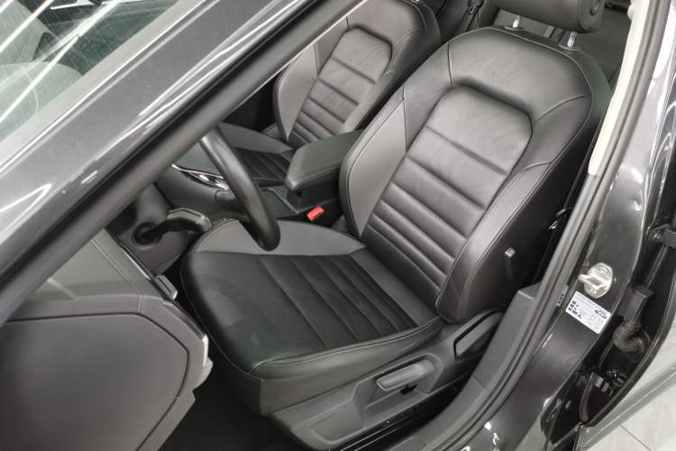 Used Volkswagen Sagitar 2022 280TSI DSG Flyover Edition
