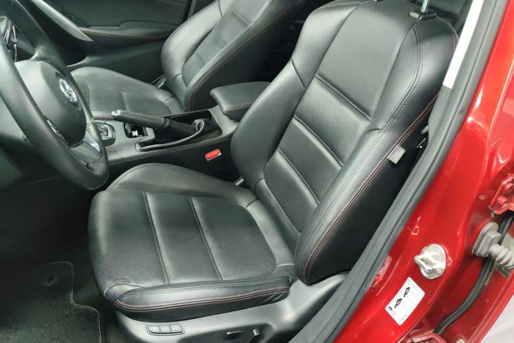 Used Mazda Atenza 2014 2.0L Blue Sky Luxury Edition
