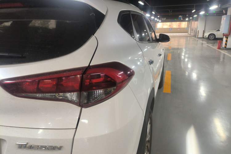 Used Hyundai Tucson 2015 1.6T Dual-Clutch Two-Wheel-Drive Smart Model
