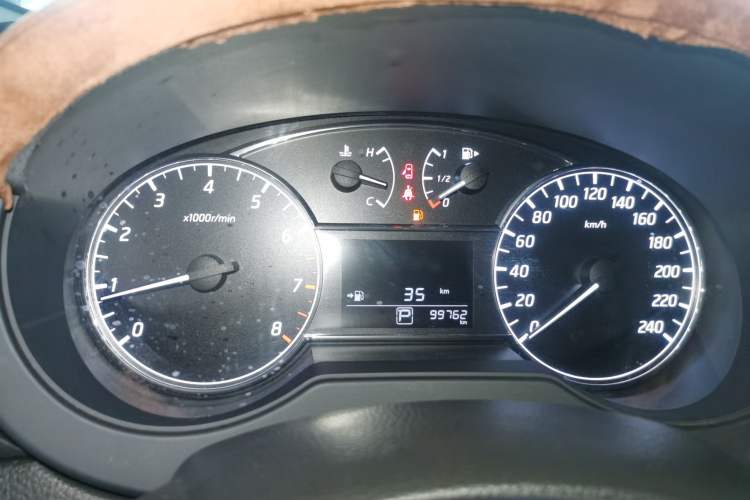 Used Nissan Tiida 2019 1.6L CVT Cool Edition China VI Standard