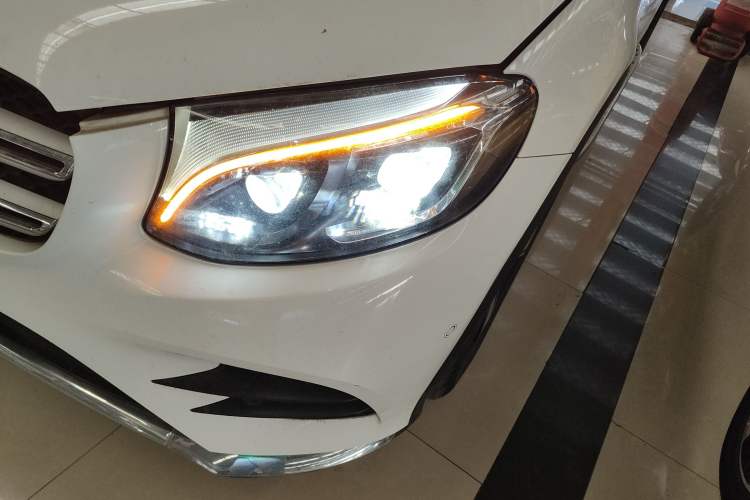 Used Mercedes-Benz GLC 2019 GLC 300 L 4MATIC Dynamic Model
