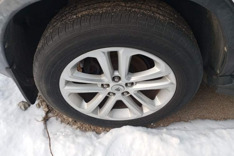 Used Chevrolet Trax 2016 1.4T Manual Two-Wheel Drive Comfort Version with Sunroof
