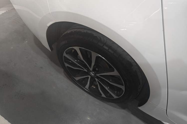 Used Toyota Levin 2022 Dual-Motor 1.8H E-CVT Sport Edition
