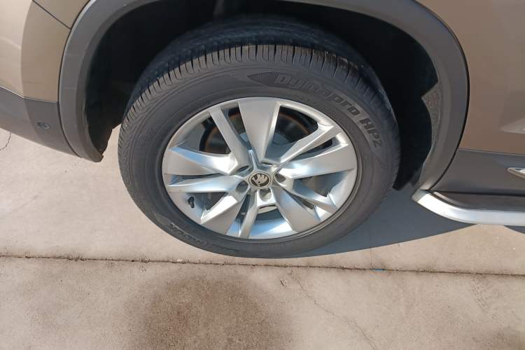 Used Skoda Kodiaq 2021 TSI330 5-Seater Two-Wheel-Drive Luxury Plus Edition
