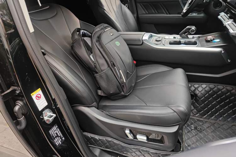 Used Tank 400 2025 2.0T Gasoline Version
