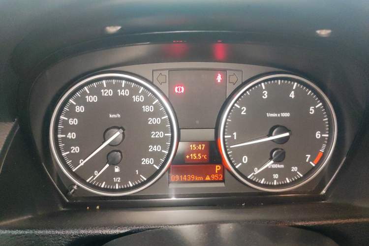 Used BMW X1 2013 sDrive18i Fashion Model
