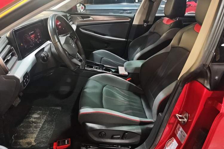 Used Volkswagen Lamando 2022 Lavida L 280TSI DSG Cool & Spicy Edition
