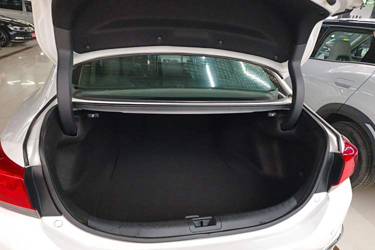 Used Honda Spirior 2017 2.0L Comfort Edition
