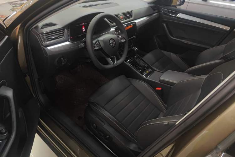 Used Skoda Superb 2019 Restyled TSI330 DSG Comfort Edition
