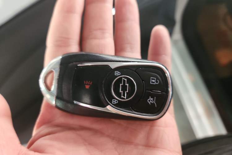 Used Chevrolet Monza 2022 Light Hybrid RS 330T Automatic Comfort Edition