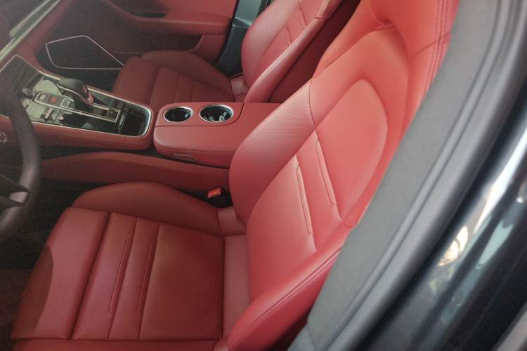 Used Porsche Panamera 2023 Facelifted Panamera 2.9T Platinum Edition