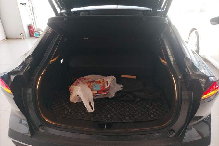 Used  SL03 2023 200Max Range-Extended Version