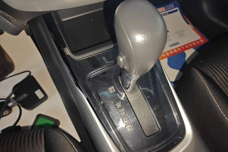 Used Nissan Tiida 2016 1.6L CVT Cool Dynamic Edition